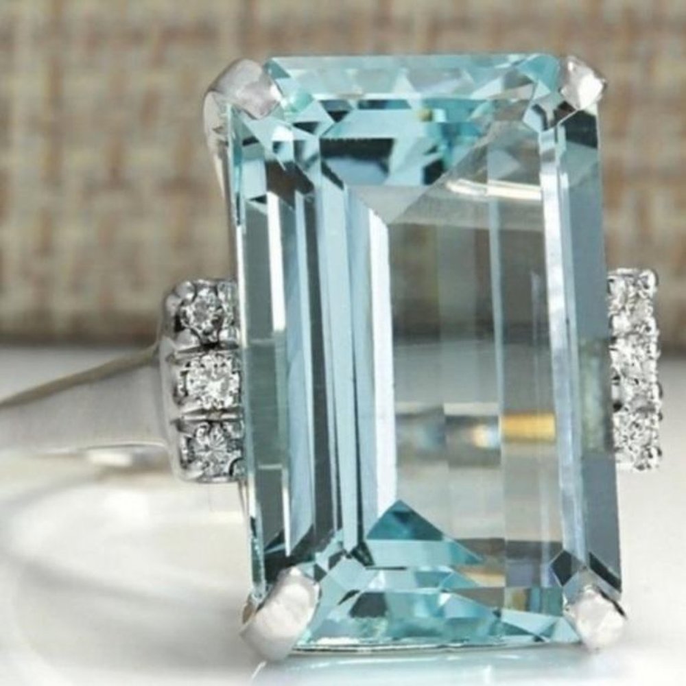 NEW HUGE AQUAMARINE DIAMOND 925 SILVER RING, CUTE RING, SHINY RING. - Picture 2 of 5